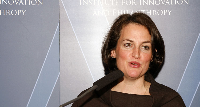 Dr. Joan LaRovere presents at Maternal Health Conference in Vienna